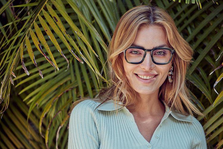 How to Measure Your Face for Eyeglass Frames Explained